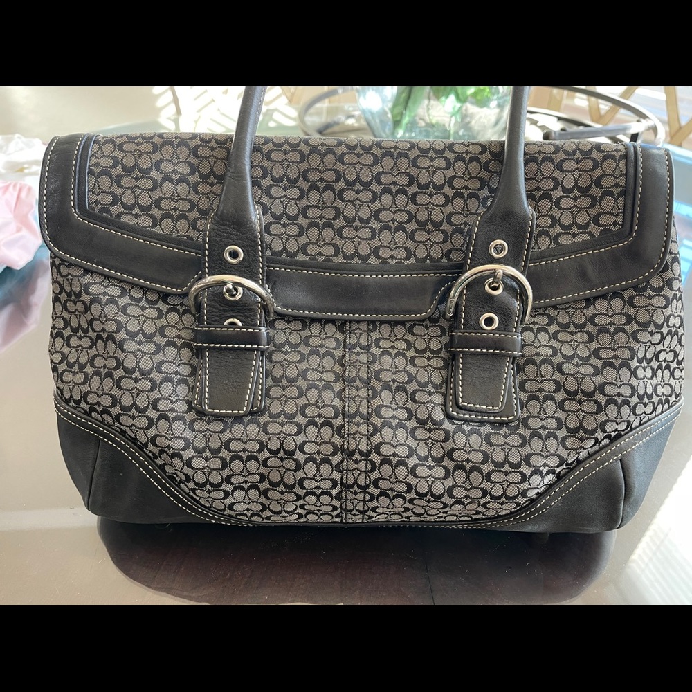 Large Coach canvas ‘C’ purse - Picture 2 of 9